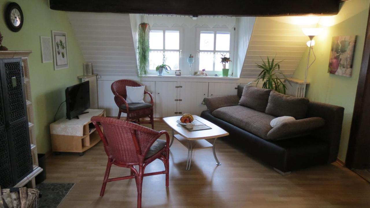Apartment Schindler Mit Balkon